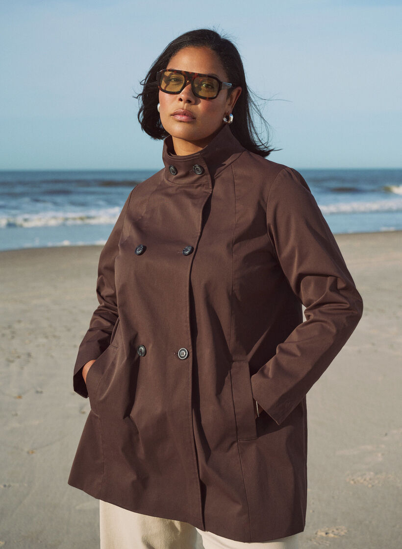 Fr&uuml;hlingsjacke aus wasserabweisendem Material mit A-Linie, Braun, Image image number 0