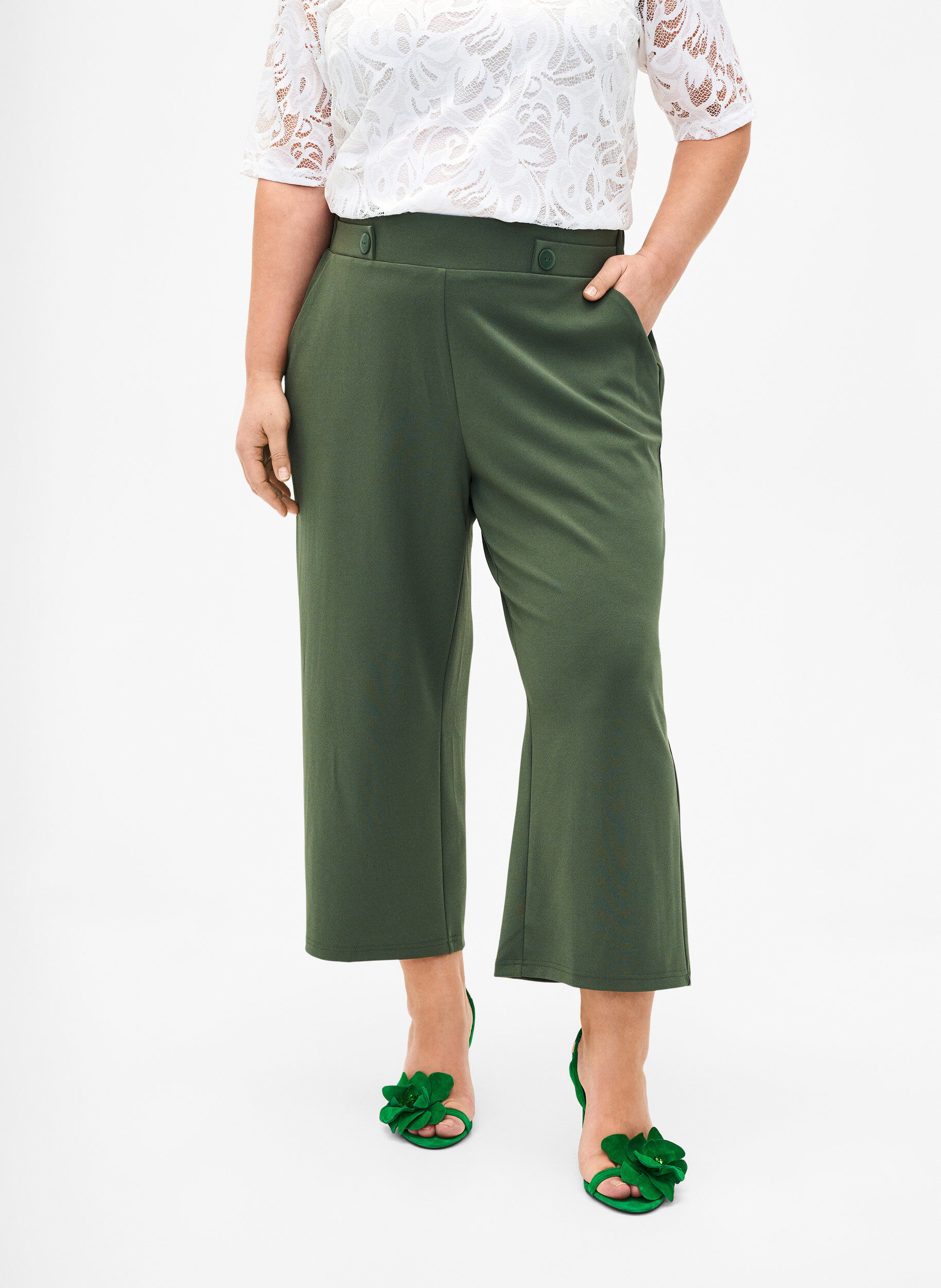 Zizzi7/8-Hose mit lockerer Passform, Gr&uuml;n, Model image number 2