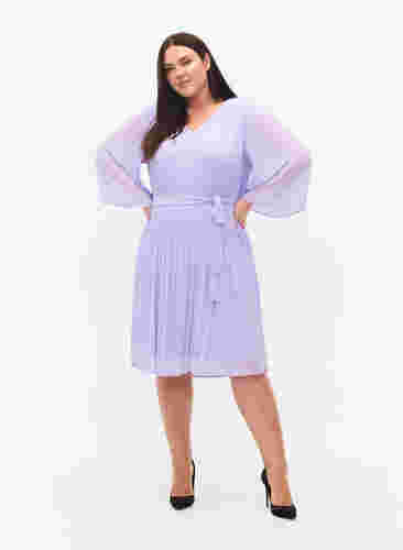 Plissiertes Kleid mit 3/4-Ärmeln, Lavender, Model image number 2