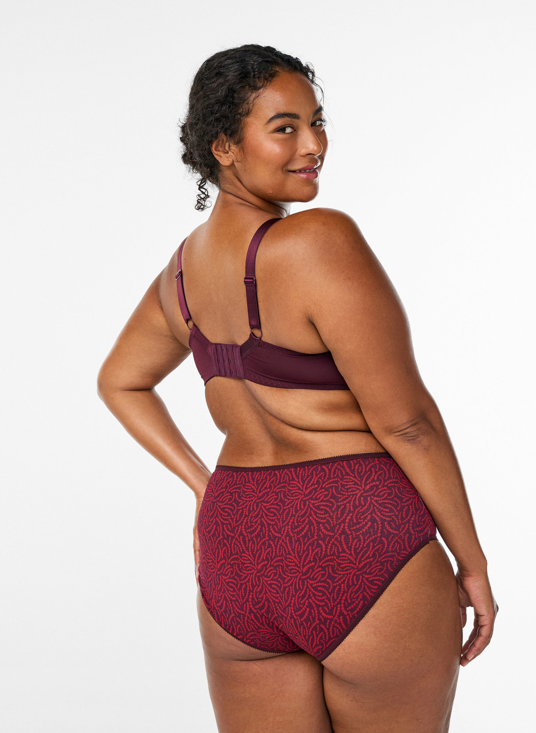 Zizzi7er-Pack Slips mit normaler Taillenh&ouml;he, Rot, Model image number 1