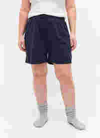 Lockere Shorts mit Struktur, Navy Blazer, Model