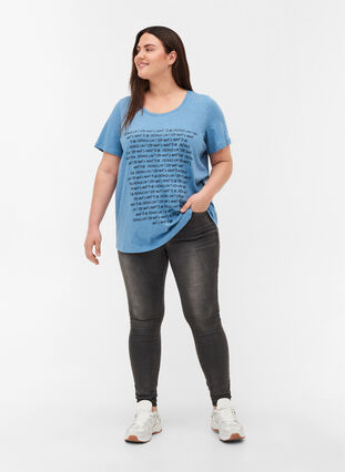 T-Shirt mit Print aus Bio-Baumwolle, Blue Heaven Melange, Model image number 2