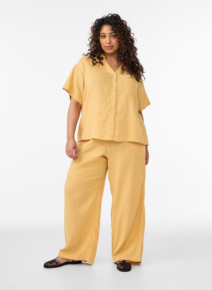 Bluse aus Baumwoll-Musselin mit kurzen &Auml;rmeln, Gelb, Model image number 1