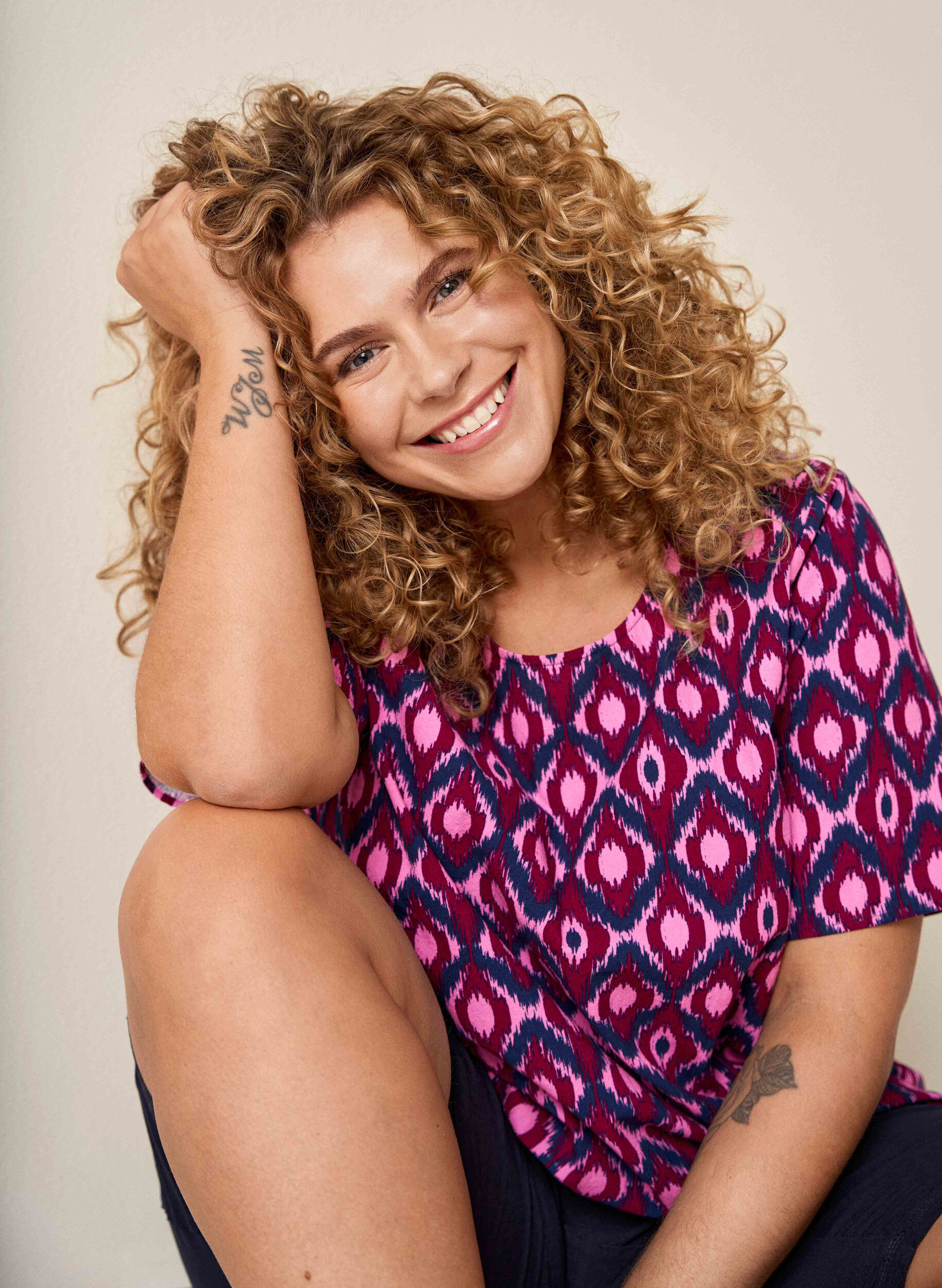 Zizzi Baumwoll-Bluse mit Print und kurzen &Auml;rmeln, Pink, Image image number 0