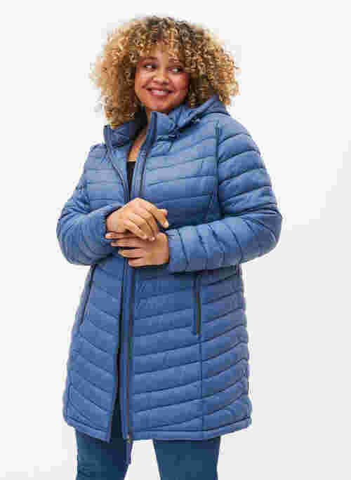 Gesteppte leichte Jacke mit abnehmbarer Kapuze und Taschen, Bering Sea, Model