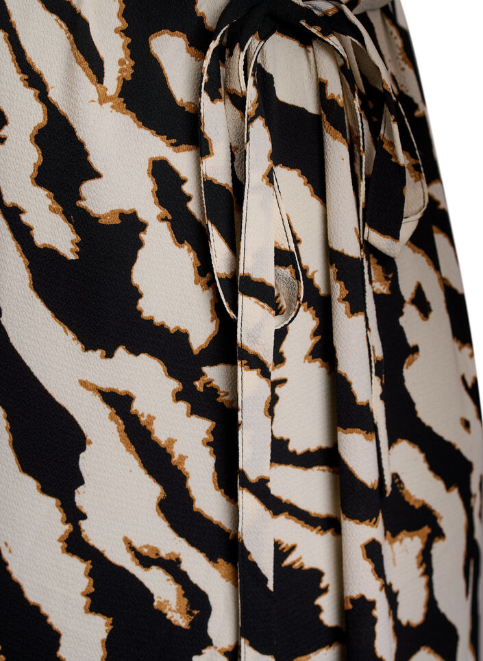 Wickelkleid mit Druck und kurzen Ärmeln, Schwarz, Packshot image number 3