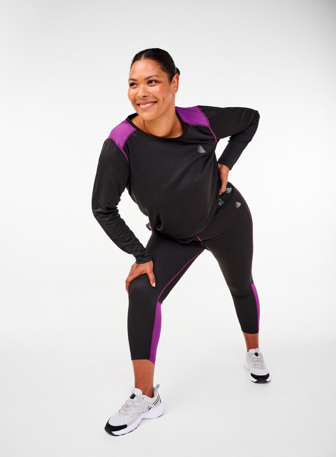 Zizzi Zweifarbiges Skiunterhemd mit langen &Auml;rmeln, , Model