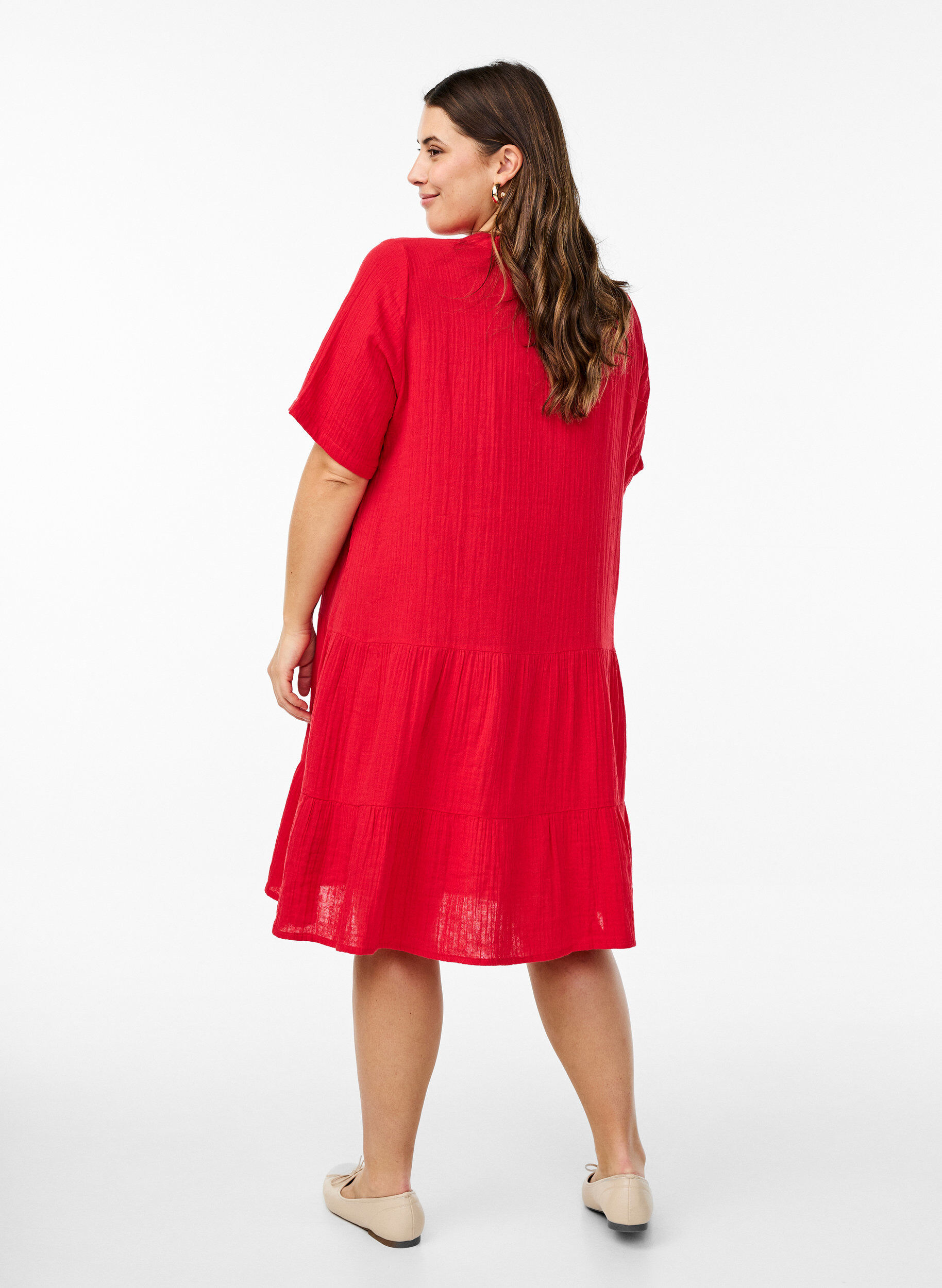 Zizzi Kurzes A-Linien-Kleid aus Baumwollmusselin, Rot, Model image number 2