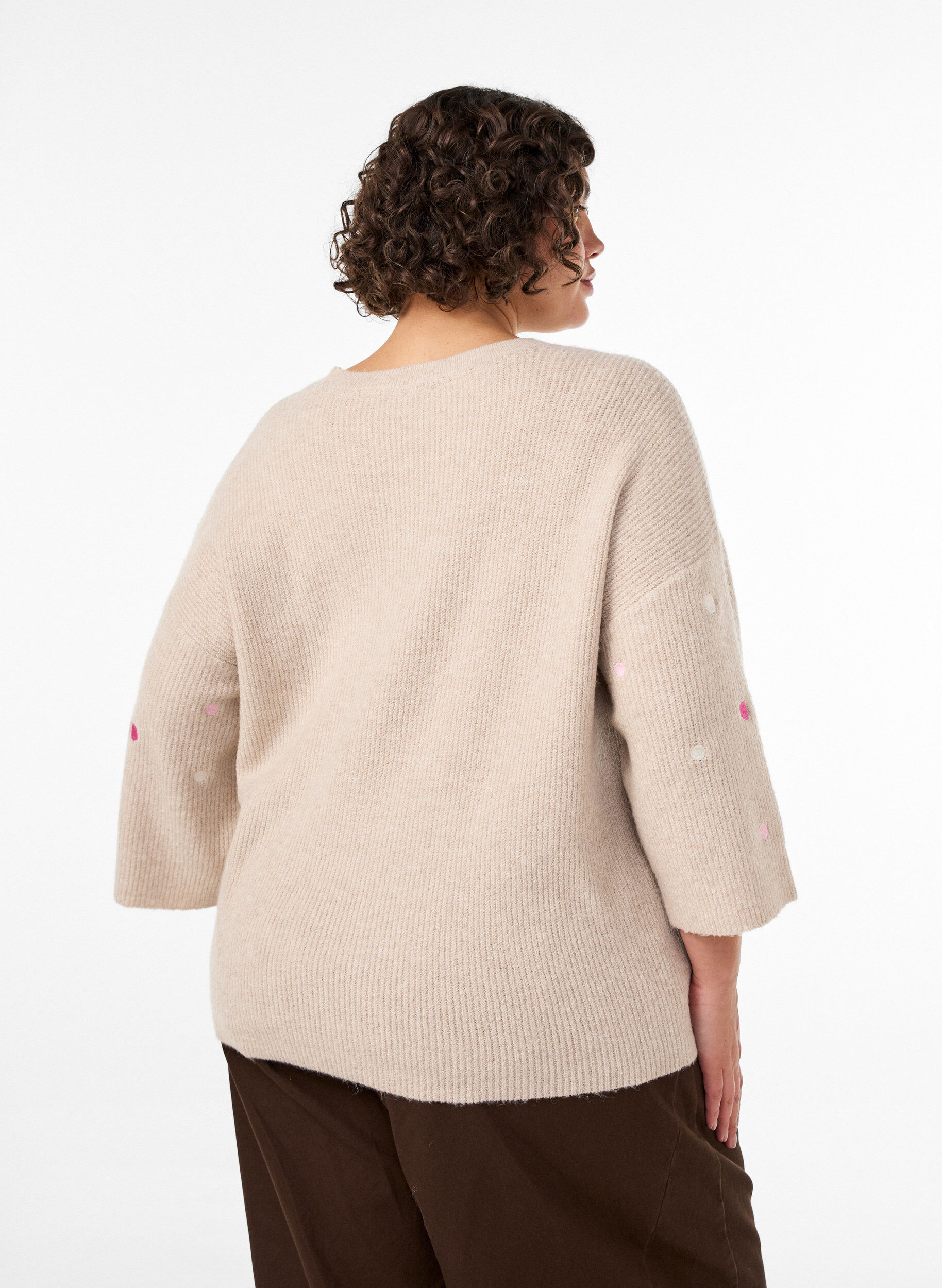 ZizziStrickbluse mit kleinen Stickmotiven, Beige, Model image number 2