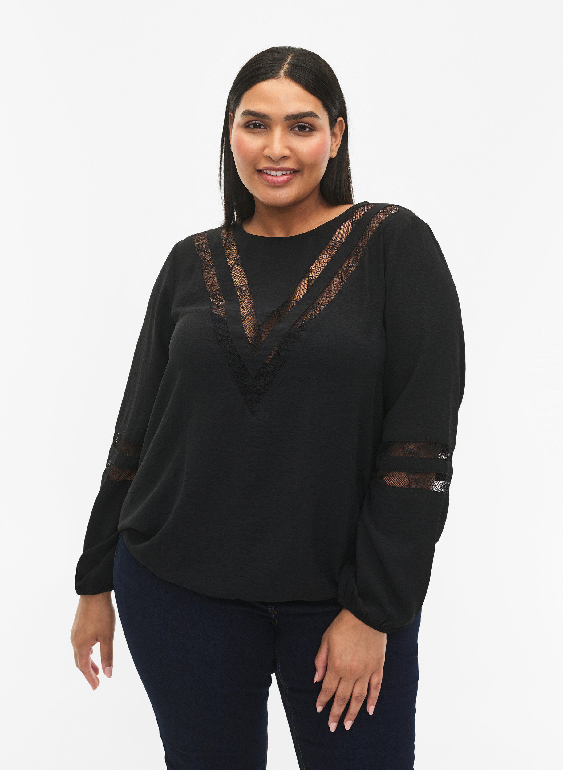Zizzi  Langarm-Bluse mit Spitze, Black, Model image number 0