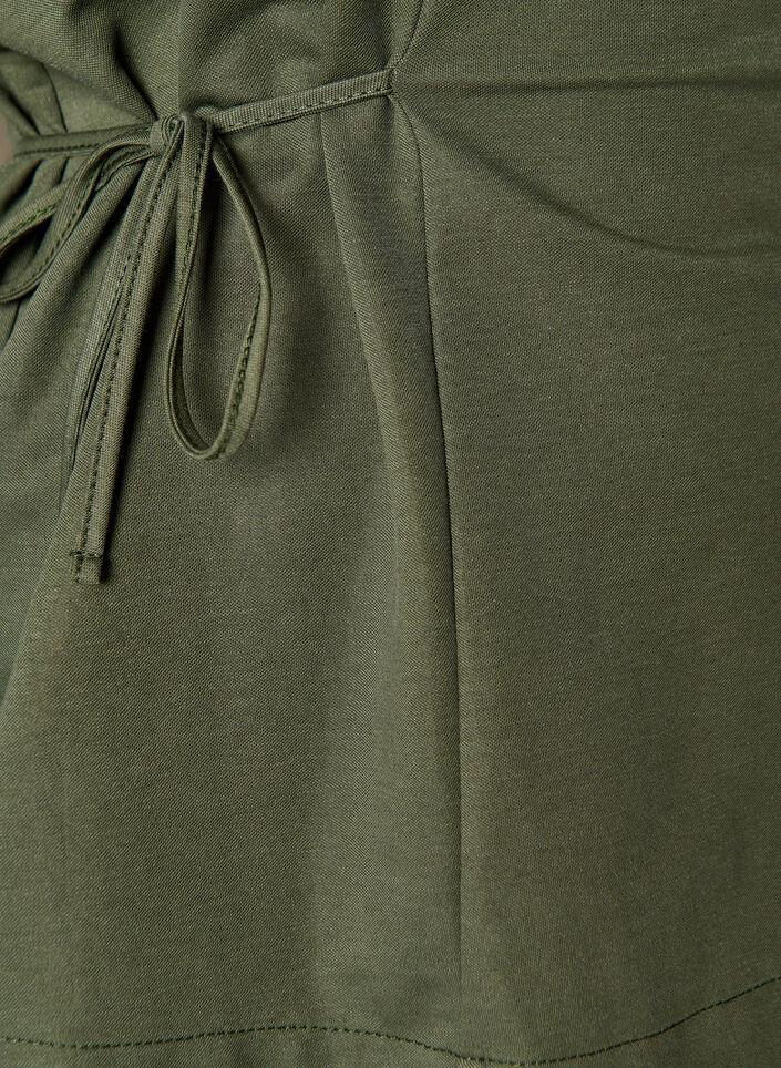 Bluse aus einer Baumwollmischung mit V-Ausschnitt und Bindeband, Gr&uuml;n, Packshot image number 2