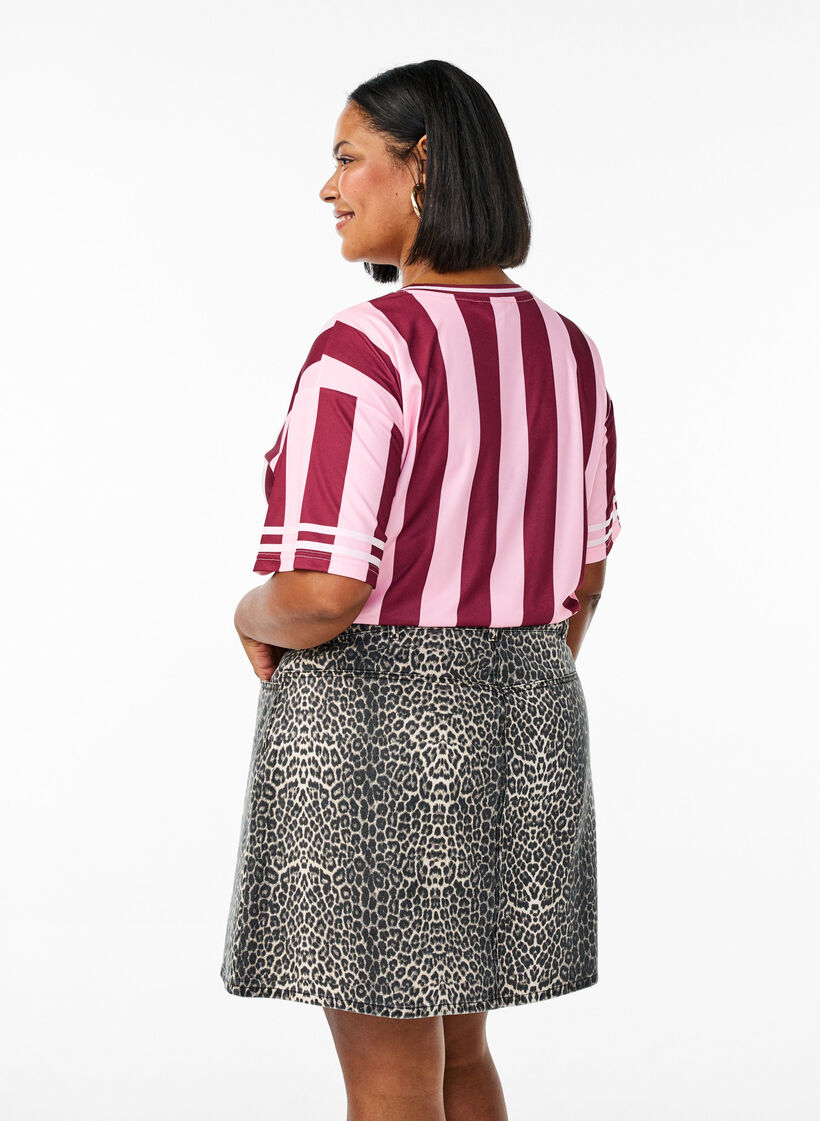 Kurzer Jeansrock mit Leo-Print und A-Linie, Leopard, Model image number 1