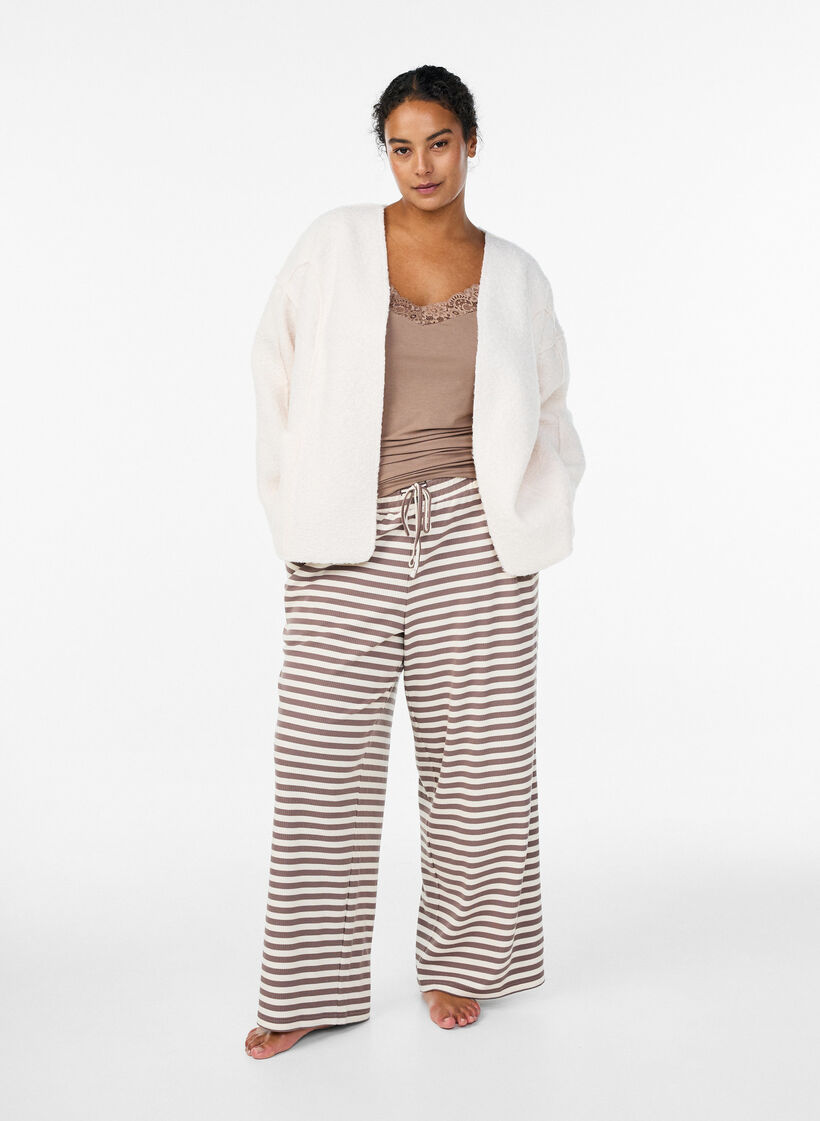 Lockere Strickjacke mit Taschen, Vanille, Model image number 1