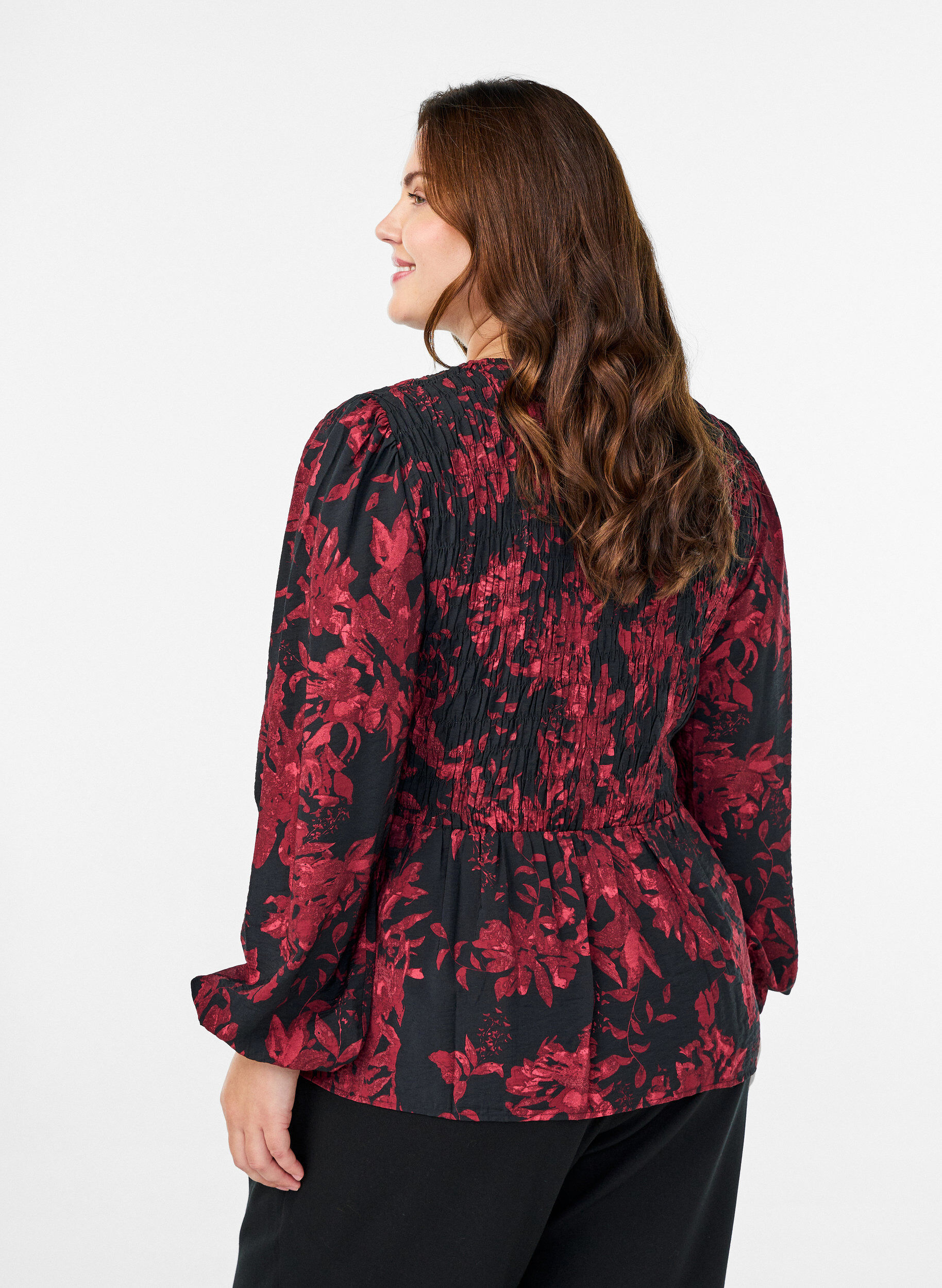Zizzi Bluse mit Puff und langen &Auml;rmeln, Schwarz, Model image number 2
