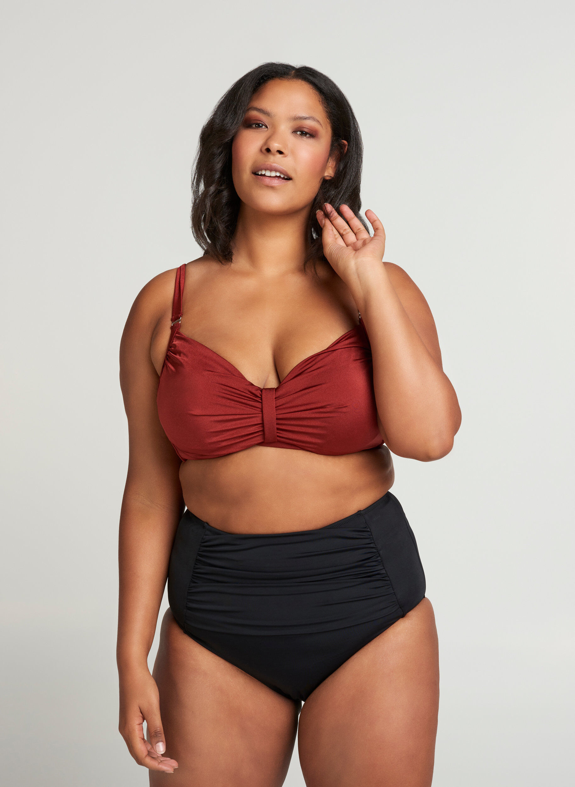 Zizzi Bikinihose, Schwarz, Model image number 0