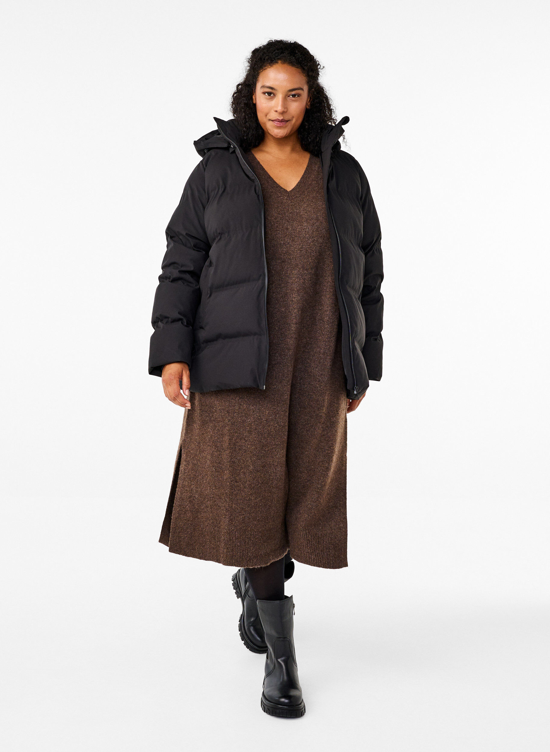 Zizzi Kurze Steppjacke mit Kapuze, Schwarz, Model image number 1