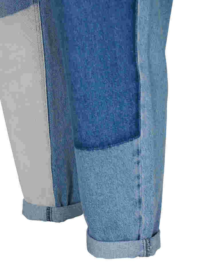 Mille Mom Fit Jeans mit Colour Block, Blue Denim Comb, Packshot image number 3