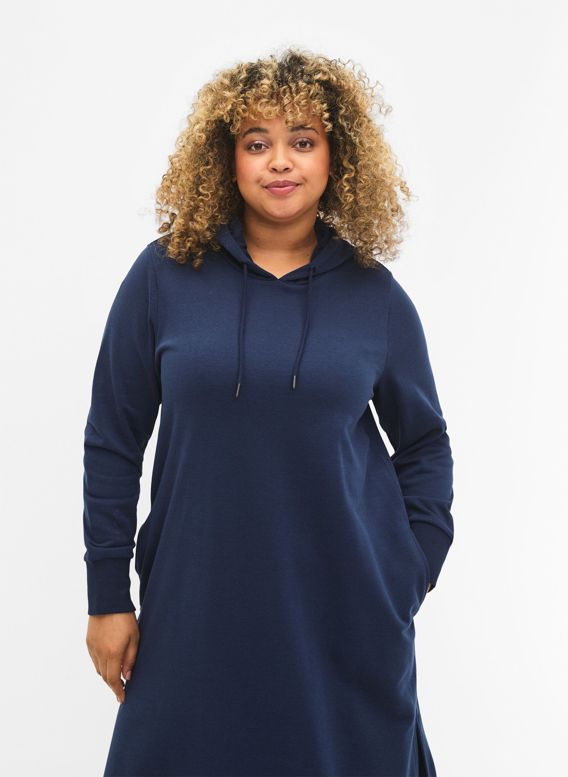 Zizzi Sweatshirtkleid mit Kapuze, Dress Blues, Model image number 2