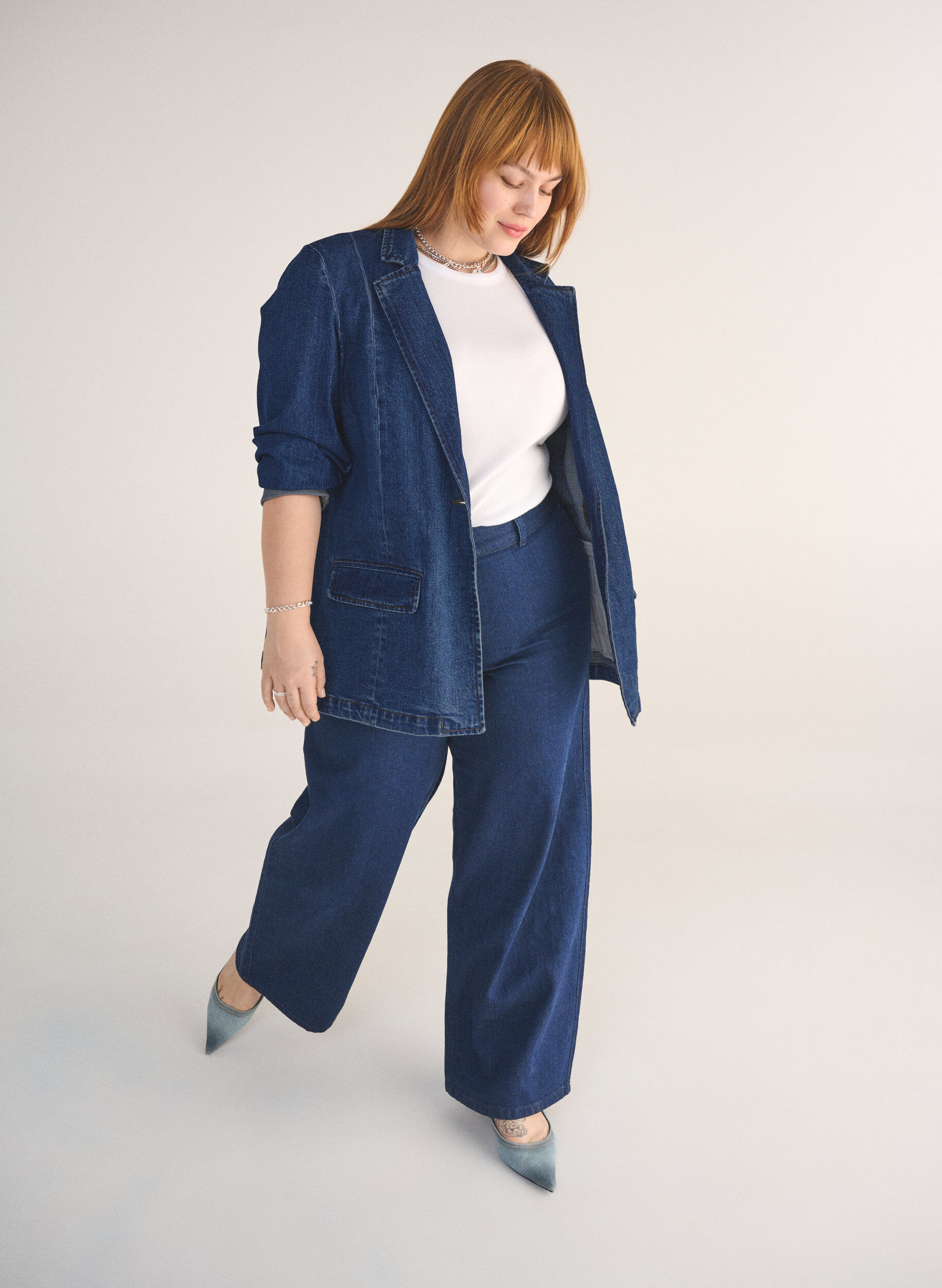 Zizzi Jeans mit weitem Bein und hoher Taille, Blau, Image image number 0