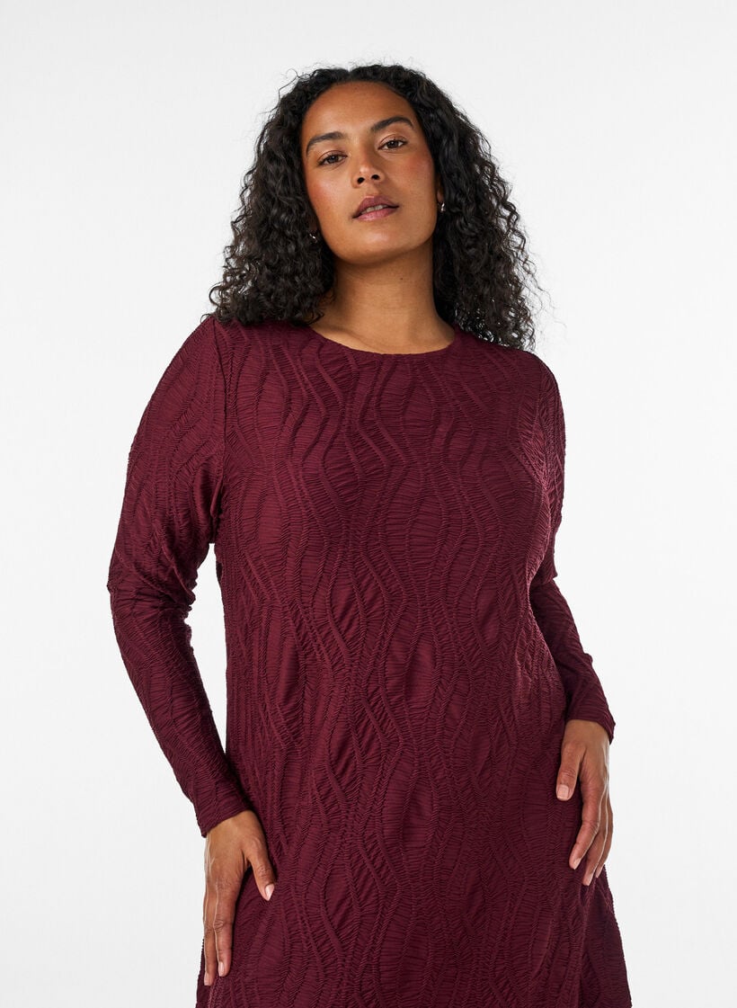 Midikleid mit gewellter Struktur und langen &Auml;rmeln, Rot, Model image number 2