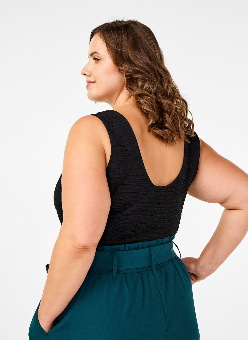 Ärmelloser Body mit Struktur, Black, Model image number 1