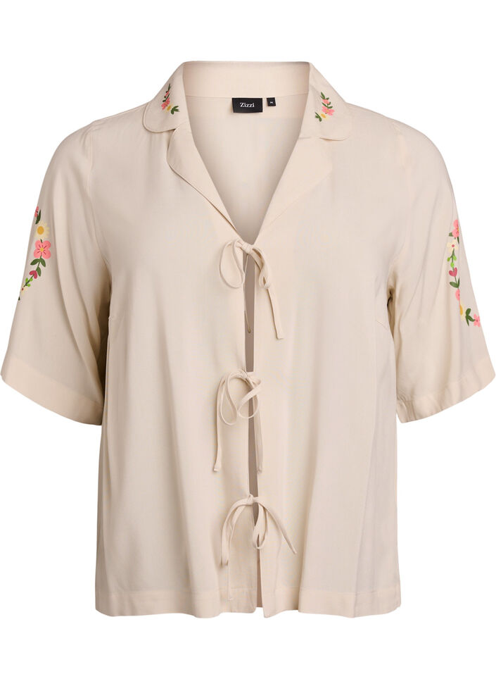 Pyjamaoberteil aus Viskose mit Bindeband und Blumenmuster, Beige, Packshot image number 0
