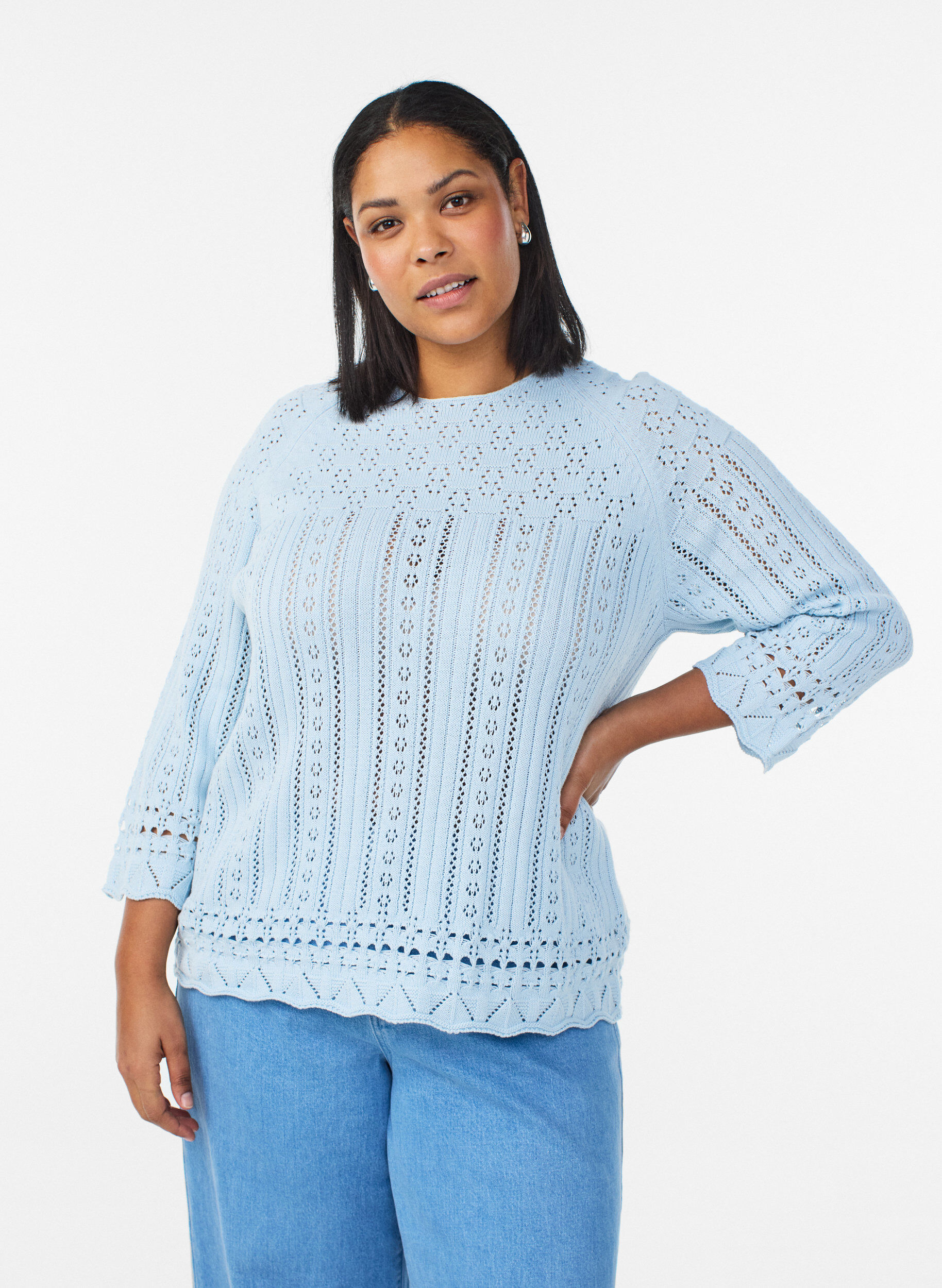 Stricktop mit Lochstickerei und 3/4-&Auml;rmeln, Blau, Model