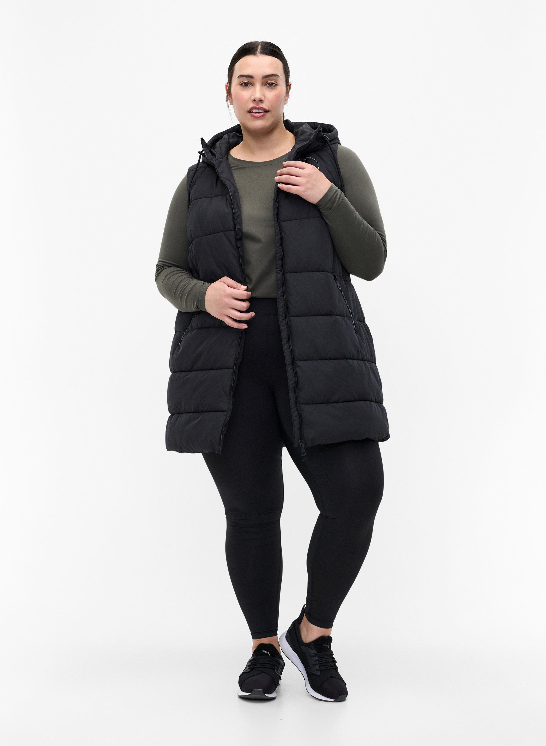 Zizzi Sportliche Kapuzenjacke mit Taschen, Black, Model image number 2
