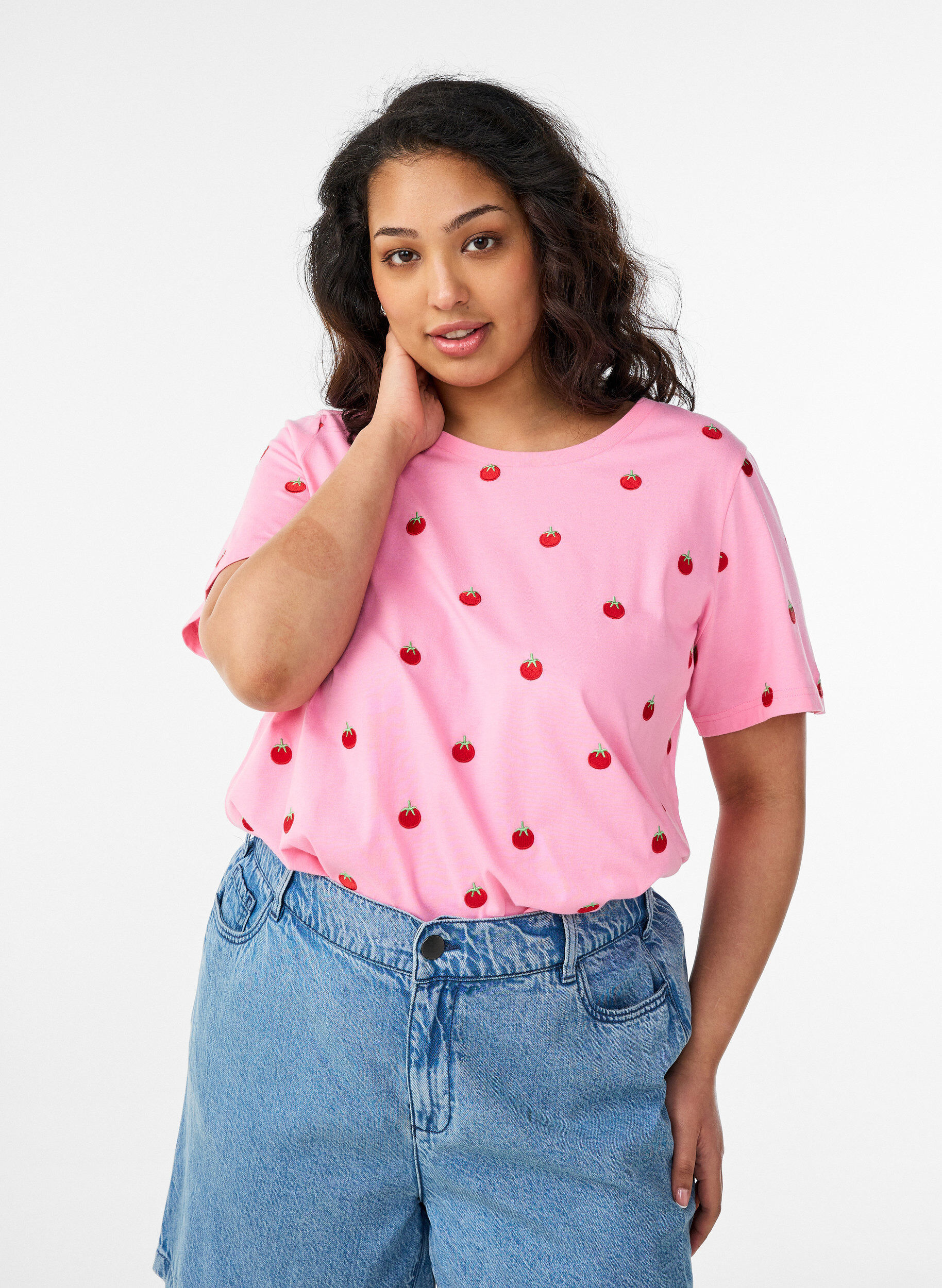 T-Shirt aus Bio-Baumwolle mit aufgestickten Motiven, Pink, Model