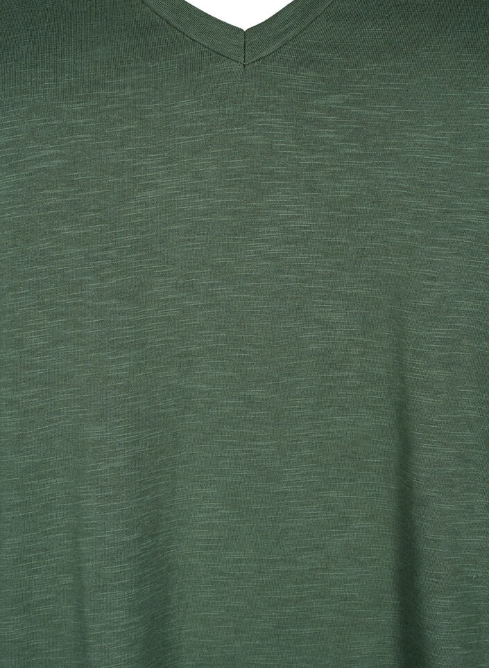 Kurz&auml;rmeliges Basic T-Shirt mit V-Ausschnitt, Gr&uuml;n, Packshot image number 2