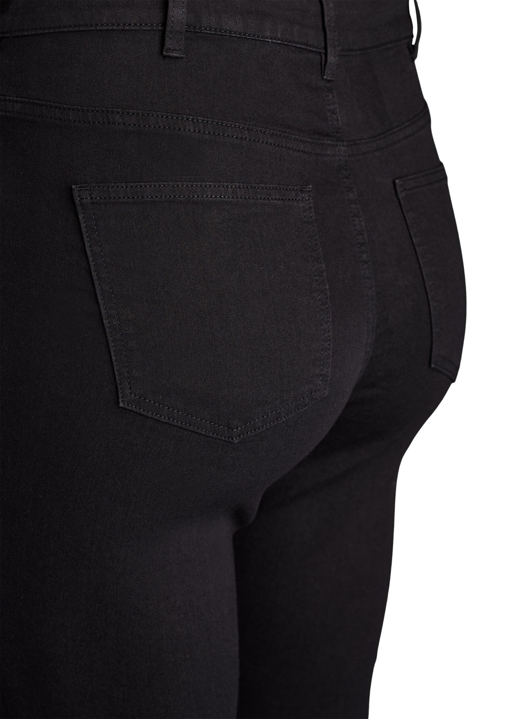 ZizziAmy Super Slim Fit Jeans mit hoher Taille, Schwarz, Packshot image number 3