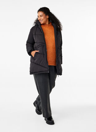 Mittellange Pufferjacke mit Kapuze - Schwarz - Gr. 42-64 - Zizzi