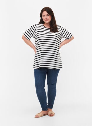 Gestreiftes Baumwoll-T-Shirt, Black Stripes, Model image number 2