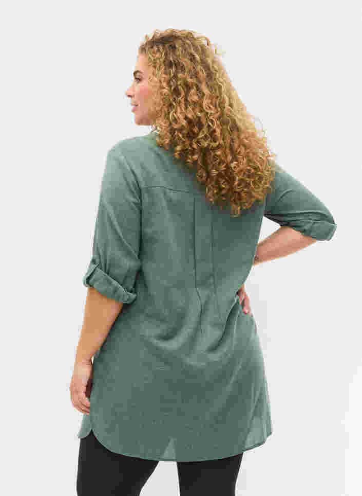 Lange Hemdbluse mit 3/4-Ärmeln und V-Ausschnitt, Balsam Green, Model image number 1