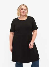 Einfarbiges Kleid aus Baumwolle mit kurzen Ärmeln, Black, Model