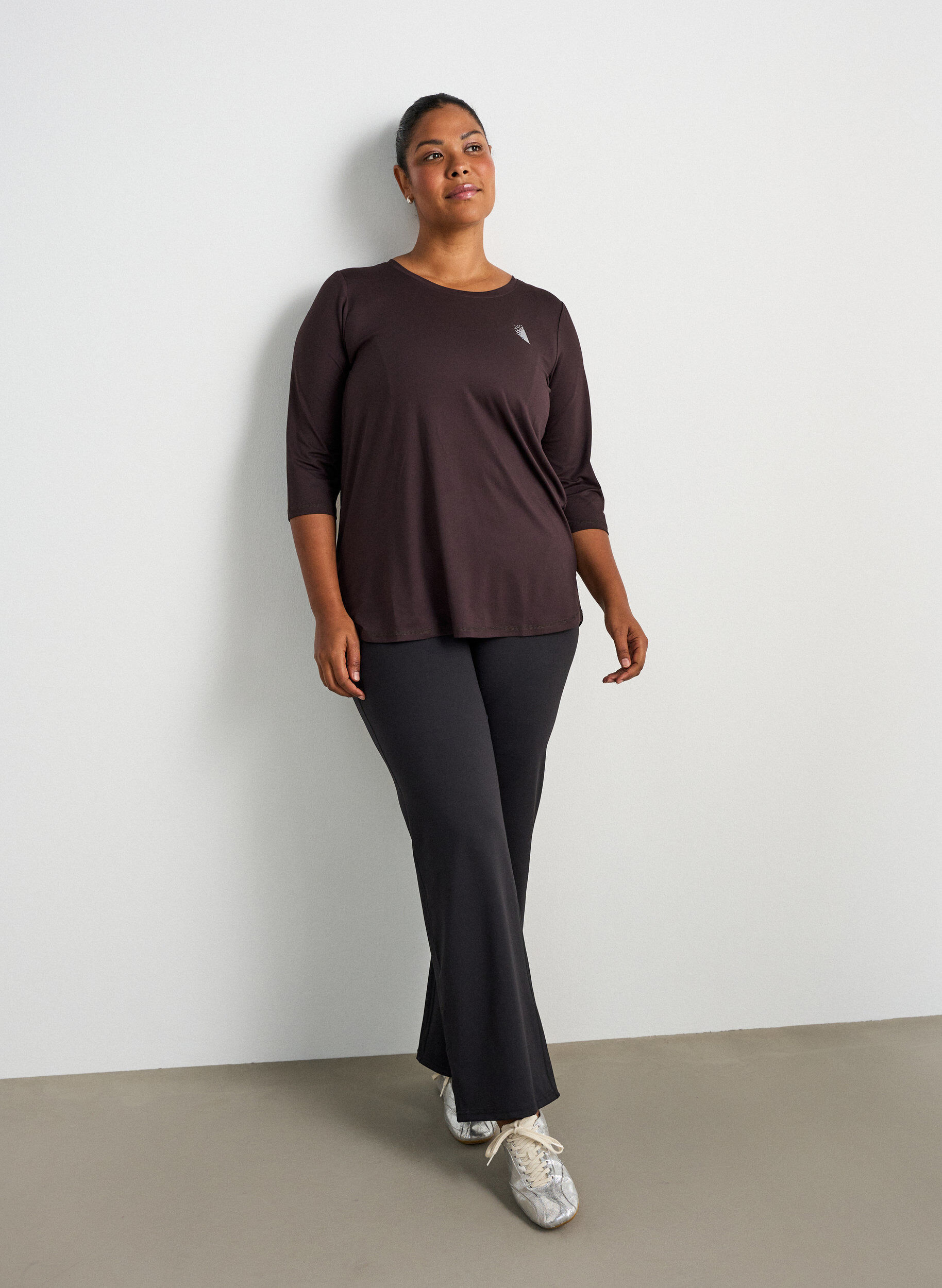 ZizziTrainingsshirt mit 3/4-&Auml;rmeln, Brown, Model image number 1