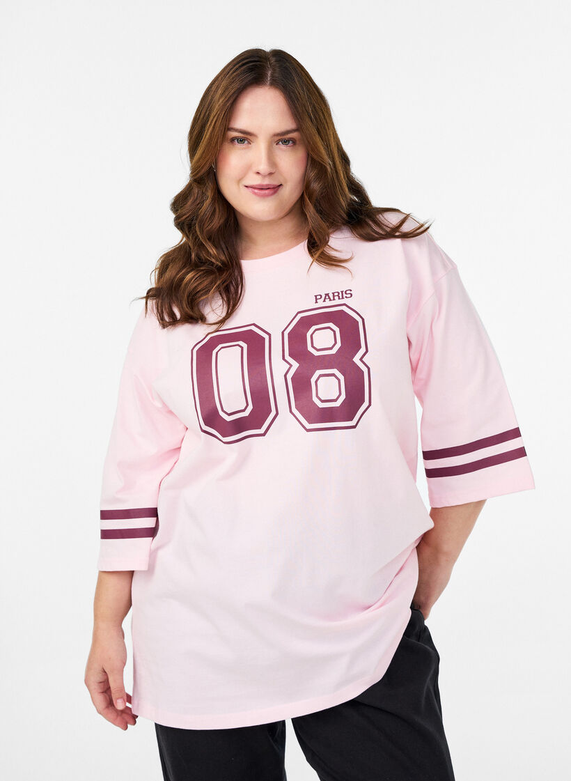 Oversize College-T-Shirt mit 3/4-Ärmeln, Pink, Model image number 0