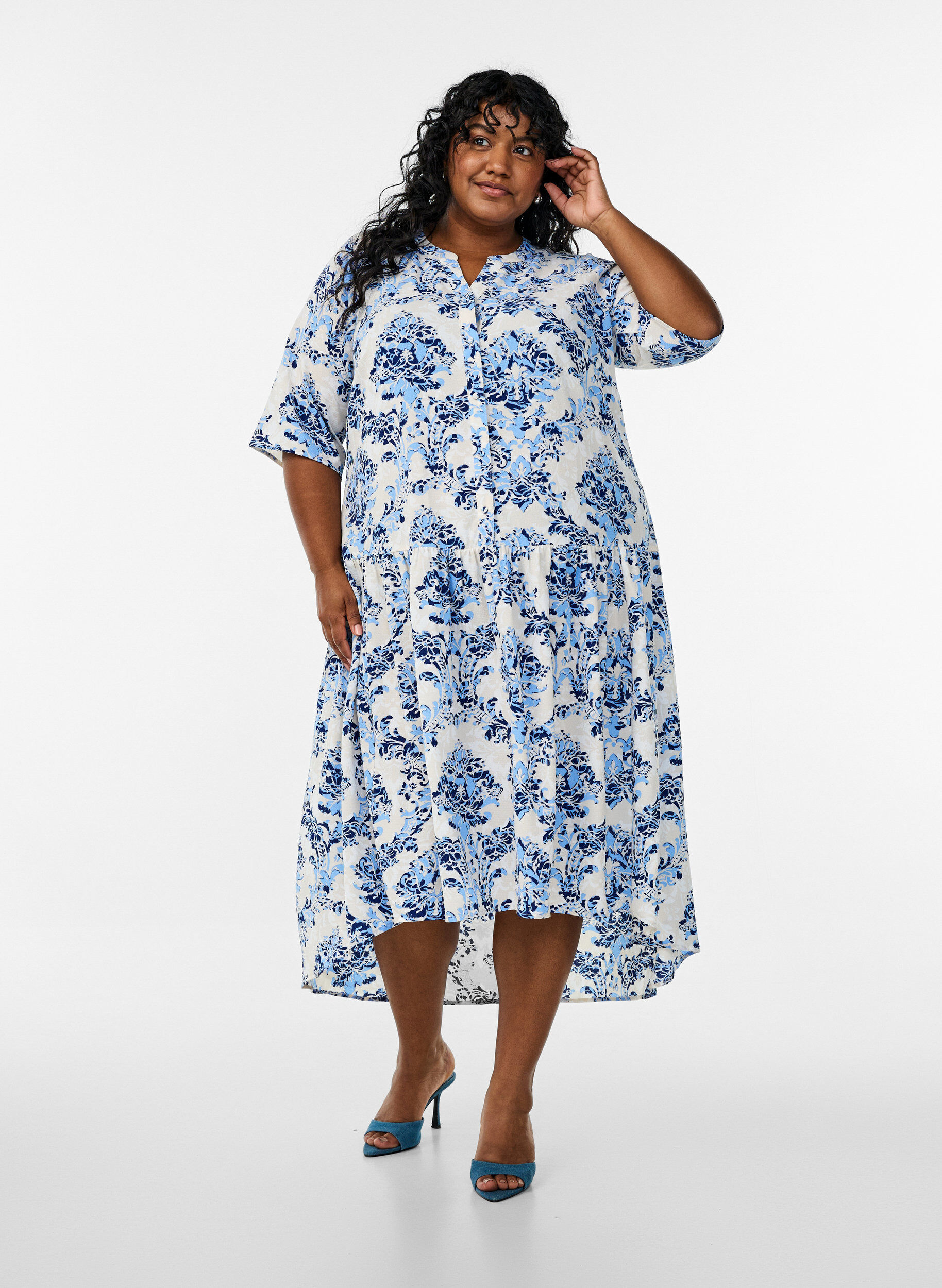 Zizzi A-Linien-Midi-Kleid mit kurzen &Auml;rmeln, Beige, Model image number 1