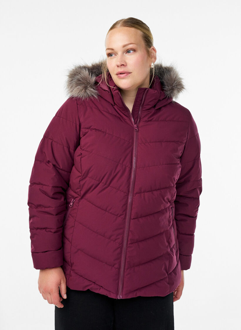 Kurze Steppjacke mit Kapuze, Dunkles Bordeaux, Model image number 0