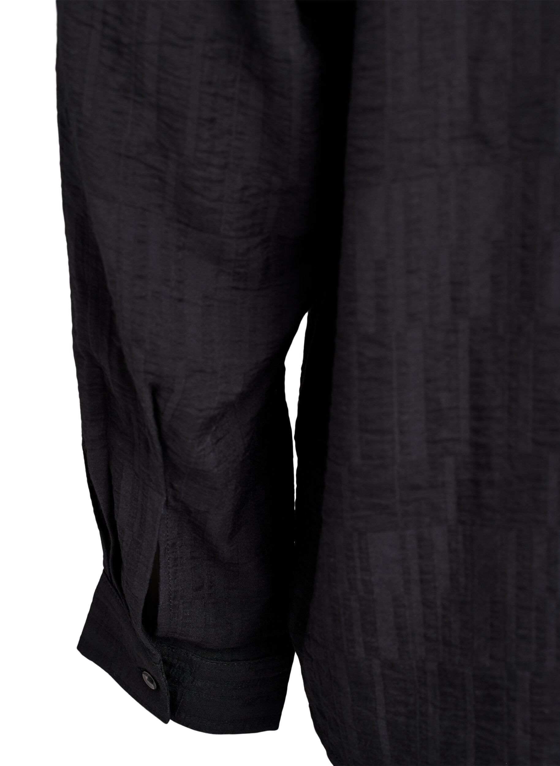 Zizzi Lockere Bluse mit Struktur und V-Ausschnitt, Schwarz, Packshot image number 3