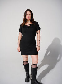 Schwarzes Kleid, , Model