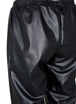 Kunstlederhose mit Taschen, Black, Packshot image number 3