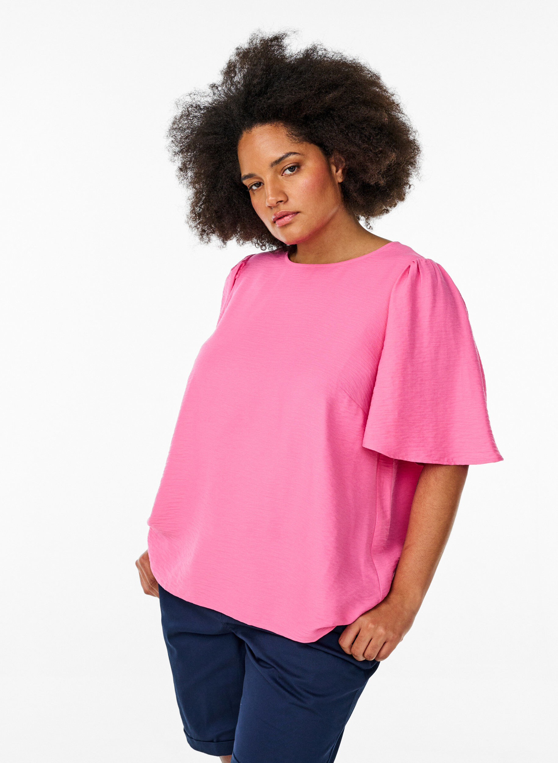 Bluse mit kurzen, weiten &Auml;rmeln, Pink, Model