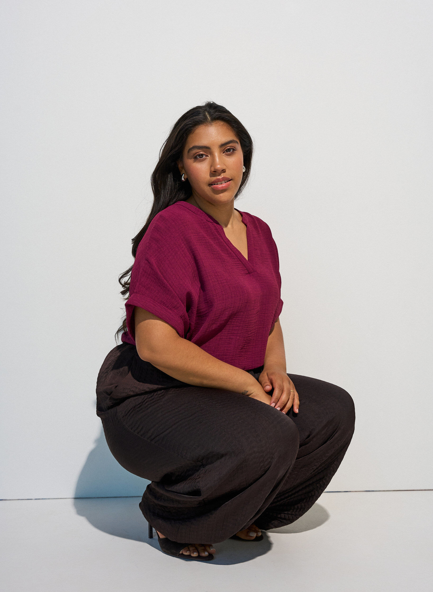 ZizziLockere Bluse mit kurzen &Auml;rmeln, Rot, Model image number 0