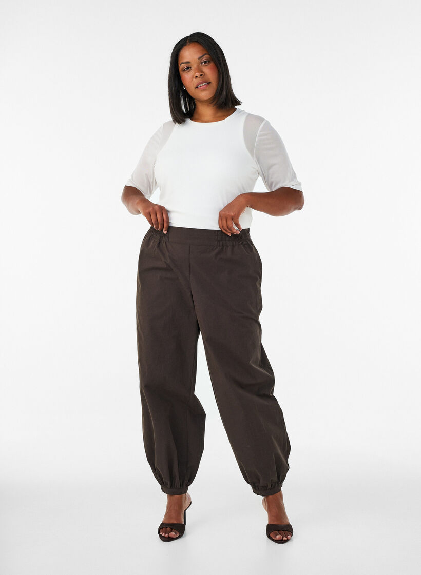 Top aus Mesh mit kurzen &Auml;rmeln und Rundhalsausschnitt, Vanille, Model image number 1
