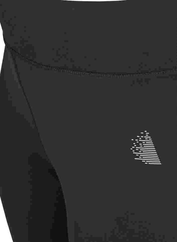 Eng anliegende Workout-Capris, Black, Packshot image number 3