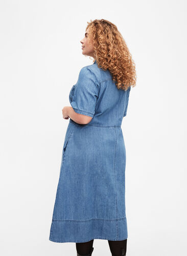 Jeanshemdkleid mit kurzen Ärmeln, Light Blue Denim, Model image number 1