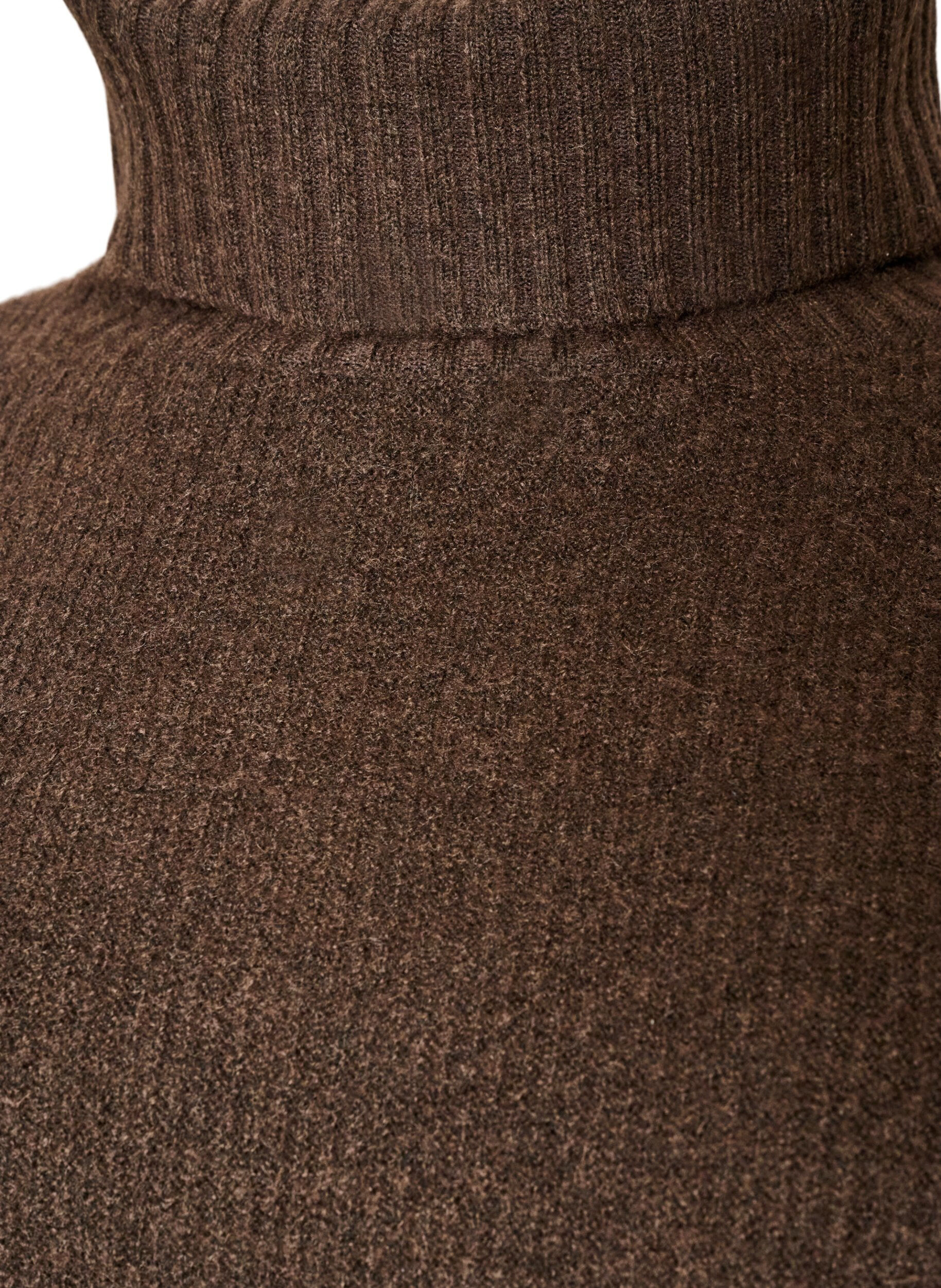 ZizziLocker gestrickter Pullover mit Rollkragen, Braun, Packshot image number 2