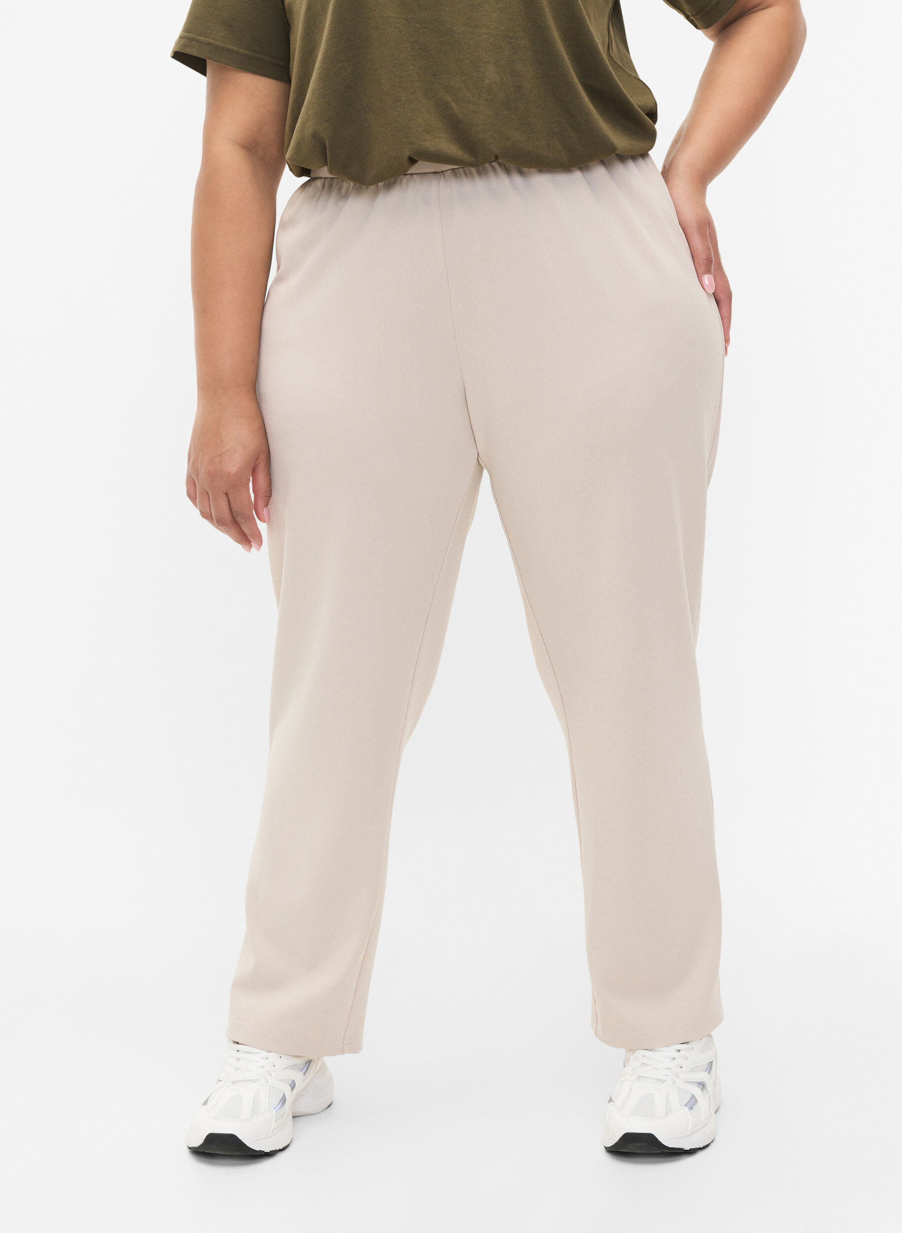Zizzi FLASH - Hose mit gerader Passform, Beige, Model image number 2