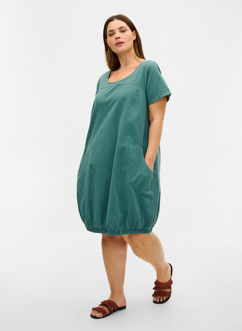 Kurzarm Kleid aus Baumwolle, Grün, Model image number 1